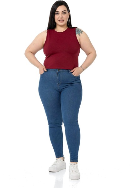 Büyük Beden Bisiklet Yaka Kolsuz Crop Viskon Bordo Body fiyatları