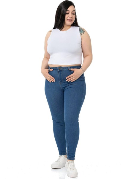 Büyük Beden Bisiklet Yaka Kolsuz Crop Viskon Beyaz Body fiyatları