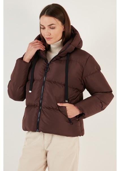 Cepli Kapüşonlu Regular Fit Şişme Mont Bayan Mont 640Y002 fiyatları