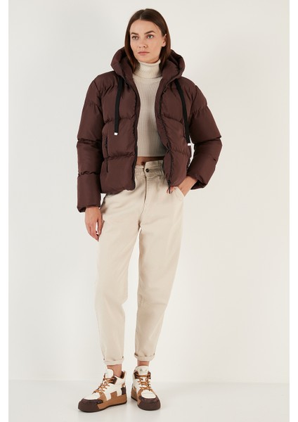 Cepli Kapüşonlu Regular Fit Şişme Mont Bayan Mont 640Y002 modelleri