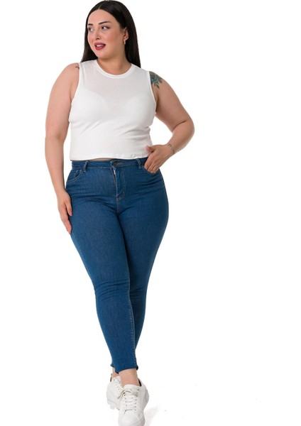 Büyük Beden Bisiklet Yaka Kolsuz Crop Viskon Ekru Body fiyatları