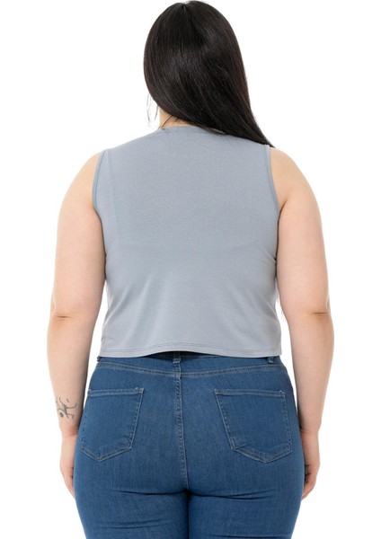 Büyük Beden Bisiklet Yaka Kolsuz Crop Viskon Açık Gri Body modelleri