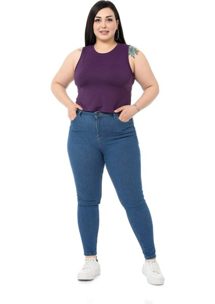 Büyük Beden Bisiklet Yaka Kolsuz Crop Viskon Mürdüm Body fiyatları