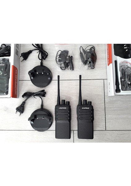 V78 Plus Pmr Lisanssız Telsiz