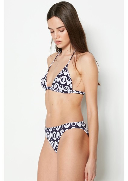 Boyundan Bağlı Üçgen Bikini Takım 3230 Lacivert/beyaz fiyatları