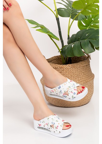 Pastel Çiçekler Desenli Çapraz Model Açık Airmax Taban Ortopedik Terlik