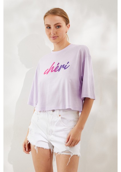 Cheri Yazı Baskılı Crop T-Shirt Lila