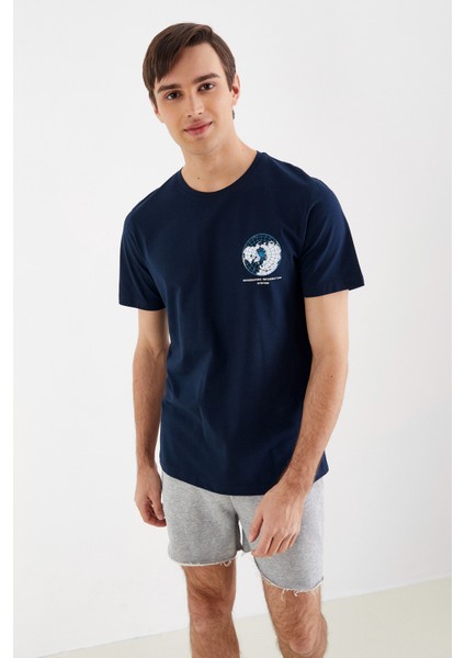 Regular Fit Grafik Baskılı Erkek T-Shirt Lacivert