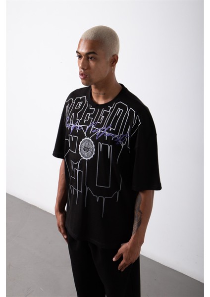 Oversize Oregon 20 Baskılı Pamuklu T-Shirt Siyah fırsatları