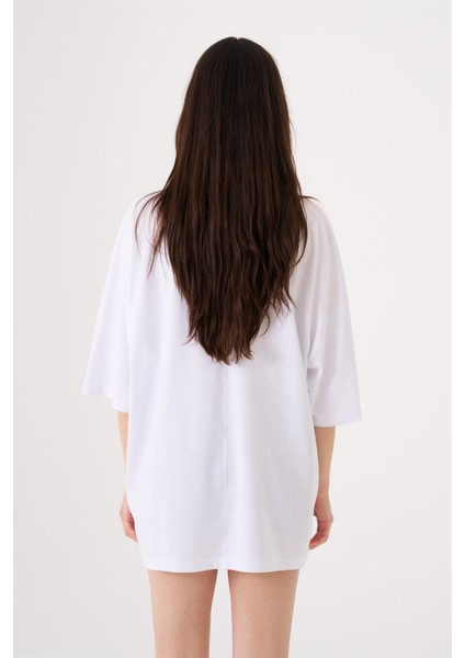 Kadın Basic Oversize Pamuklu Süprem T-Shirt Beyaz