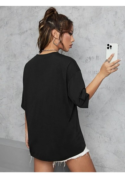 Kadın Kırmızı Yüz Baskı Detaylı Oversize T-Shirt Kırmızırenklileryüzdetaylı fiyatları
