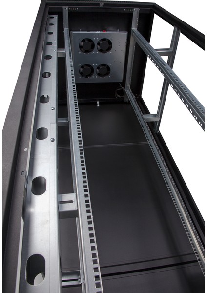 TRK 36U 600X800 19'' INC TERMOSTATLI 4 FANLI RACK KABİN PRO MODEL