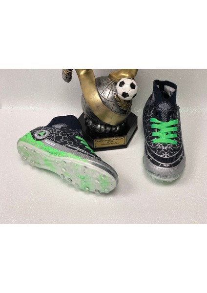 Yeni Model Bilekli Çoraplı Çocuk Yetişkin Krampon Halısaha Futbol Ayakkabısı