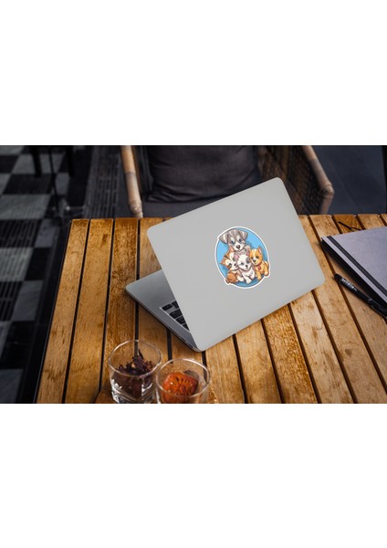 Sticker Master Kedi ve Köpek Yavruları Kask,laptop ve Araç Sticker Çıkartma Etiket 15X15 cm