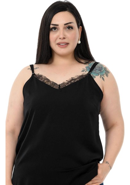 Büyük Beden Yakası Dantelli Ayarlanabilir Ince Askılı Siyah Bluz indirimleri