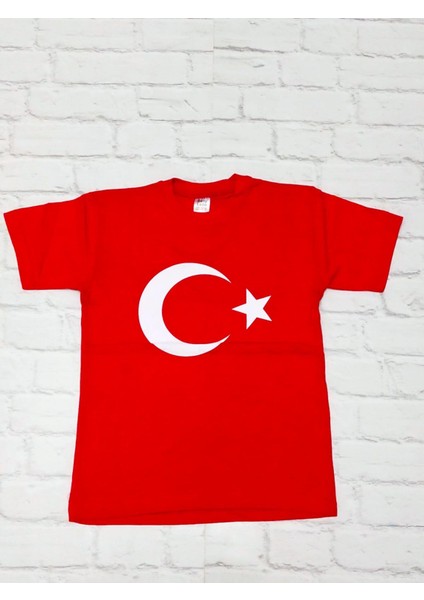 Bayrak Desen Tişört - Kırmızı