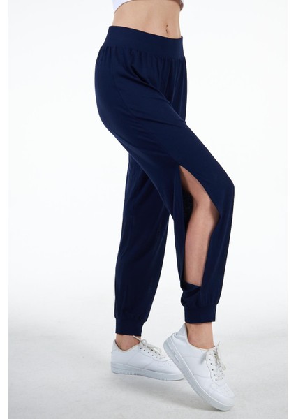 Lacivert Kadın Yırtmaç Detaylı Beli Lastikli Şalvar Görünümlü Pantolon Joggers - Bella