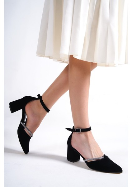 Önü Kapalı Taşlı Kalın Topuklu Ayakkabı fiyatları