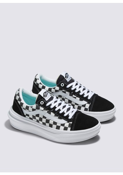 Siyah Kadın Lifestyle Ayakkabı VN0A7Q5E95Y1 Ua Old Skool Overt