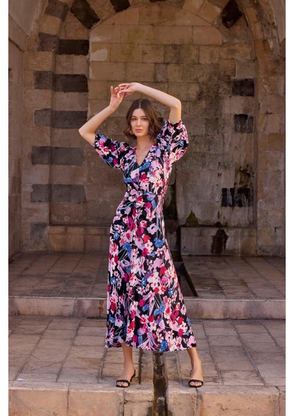 Çiçek Desenli Elbise modelleri