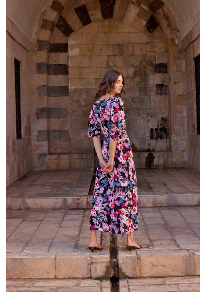 Çiçek Desenli Elbise indirimleri