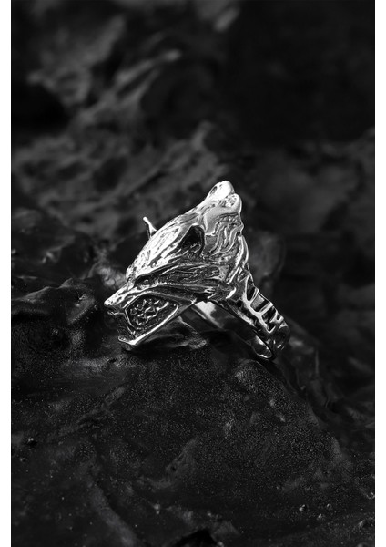 925 Ayar Gümüş Kurt Motifli Yüzük