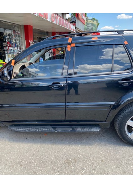 Mercedes ml 320 2005 Model ve Üzeri 4'lü Mugen Cam Rüzgarlığı