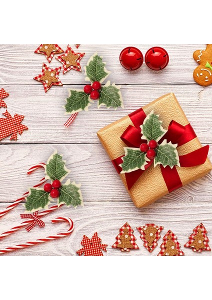 30 Noel Simüle Yeşil Yapraklı Holly Meyveleri (Yurt Dışından) modelleri
