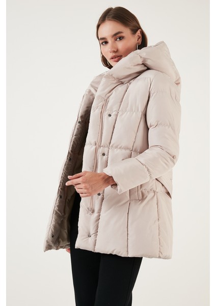 Cepli Kemerli Kapüşonlu Regular Fit Kışlık Şişme Mont Bayan Mont 55650154