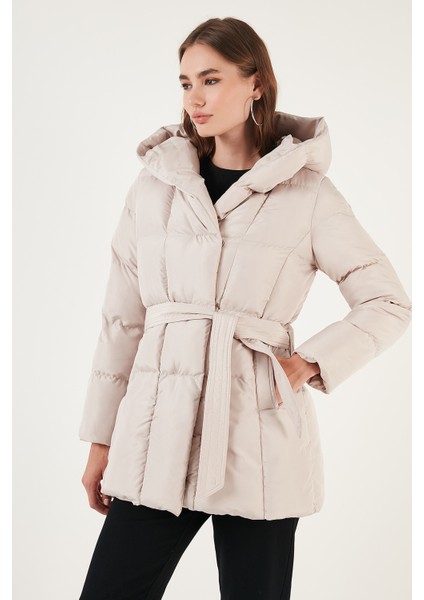 Cepli Kemerli Kapüşonlu Regular Fit Kışlık Şişme Mont Bayan Mont 55650154 fiyatları