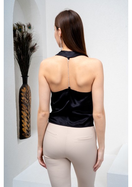 Kadın Kolsuz Bluz Siyah fırsatları