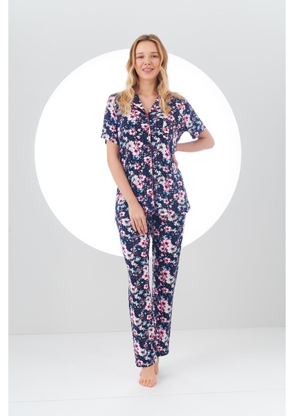 24107 Kadın Desenli Düğmeli Pijama Takım modelleri