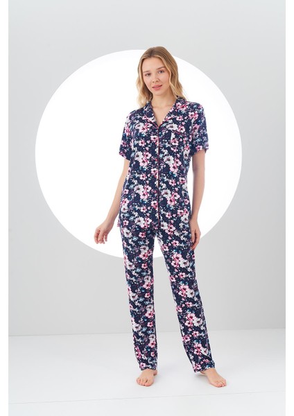 24107 Kadın Desenli Düğmeli Pijama Takım indirimleri