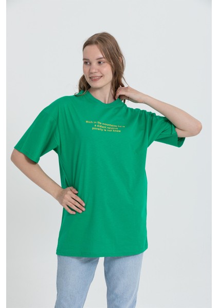 R-5724 Bisiklet Yaka Panda Baskılı Oversize T-Shirt fırsatları