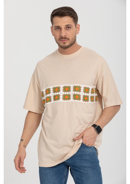 R-5730 Bisiklet Yaka Ön Nakış Detaylı Oversize T-Shirt