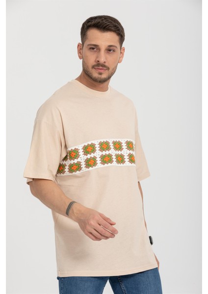 R-5730 Bisiklet Yaka Ön Nakış Detaylı Oversize T-Shirt