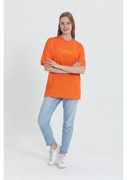 R-5724 Bisiklet Yaka Panda Baskılı Oversize T-Shirt fiyatları