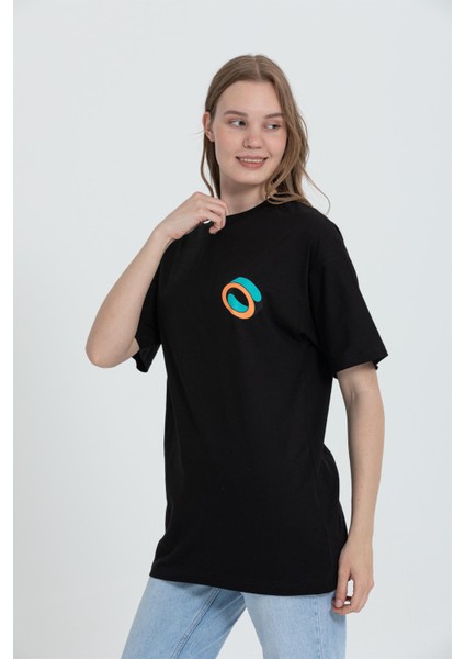 R-5715 Bisiklet Yaka More Self Baskı Detaylı T-Shirt fiyatları