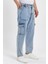 Beli Kemerli Rahat Kalıp Denim Taş Yıkamalı Kot Kargo Cep Pantolon Buz Mavi 2