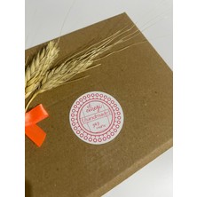 Butik Sosyetik Handmade El Emeği Göz Nuru Kırmızı Yazı Yuvarlak Yapışkanlı Etiket 5 x 5 cm 100 Adet