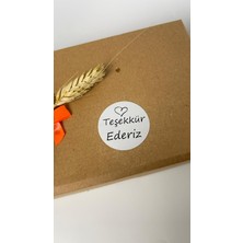 Butik Sosyetik Teşekkür Ederiz Üstü Kalpli Siyah Yazılı Yuvarlak Yapışkanlı Etiket 5 x 5 cm 100 Adet