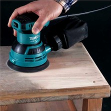 Makita M9204B Dairesel Eksantrik Titreşim Zımpara