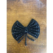 Gönülden Tasarım 13X9 cm Siyah Boncuklu Siyah Fiyonk Aplike Arma Giyim Aksesuarı