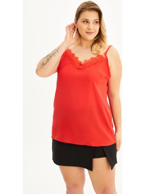 Myline Dantelli Ip Askılı Bluz