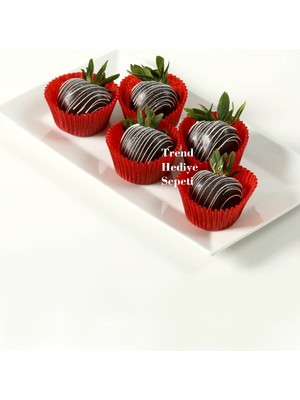 Trend Hediye Sepeti Muffin Cupcake Kağıdı,  Kırmızı  Kağıt Muffin Kek Kalıbı Takribi 200 Adet Küçük Boy 35x20 cm