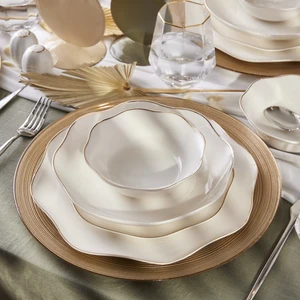 Lotus Fine Bone 53 Parça 12 Kişilik Yemek Takımı Gold