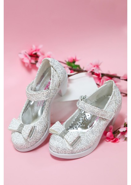 Topuklu Gri Sarmaşık Kız Çocuk Ayakkabı fırsatları