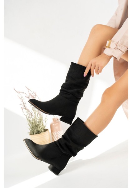 Körüklü Siyah Süet Kadın Çizme modelleri