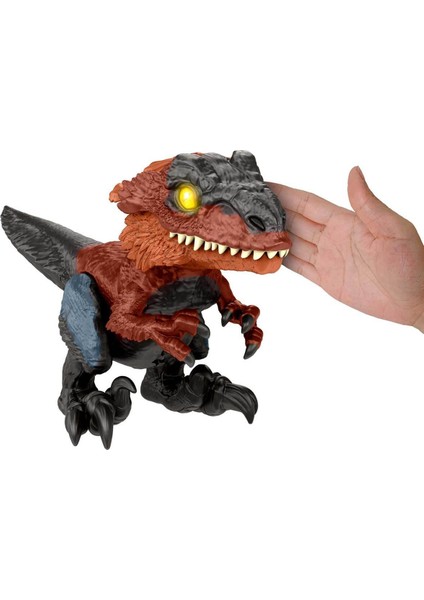 Jurassic World Uncaged Ateş Dinozoru Figürü GWD70