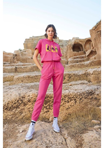 Kapüşonlu "calm Down" Eşofman Takımı